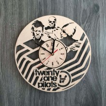 Часы деревянные концептуальные 7Arts Twenty One Pilots CL-0189