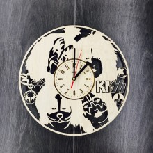 Арт часы настенные из дерева 7Arts KISS CL-0052 Арт часы настенные из дерева 7Arts KISS CL-0052
