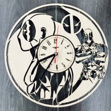 Стильные молодежные настенные часы 7Arts Дэдпул CL-0095