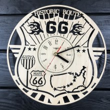 Необыкновенные настенные деревянные часы Трасса 66 CL-0431